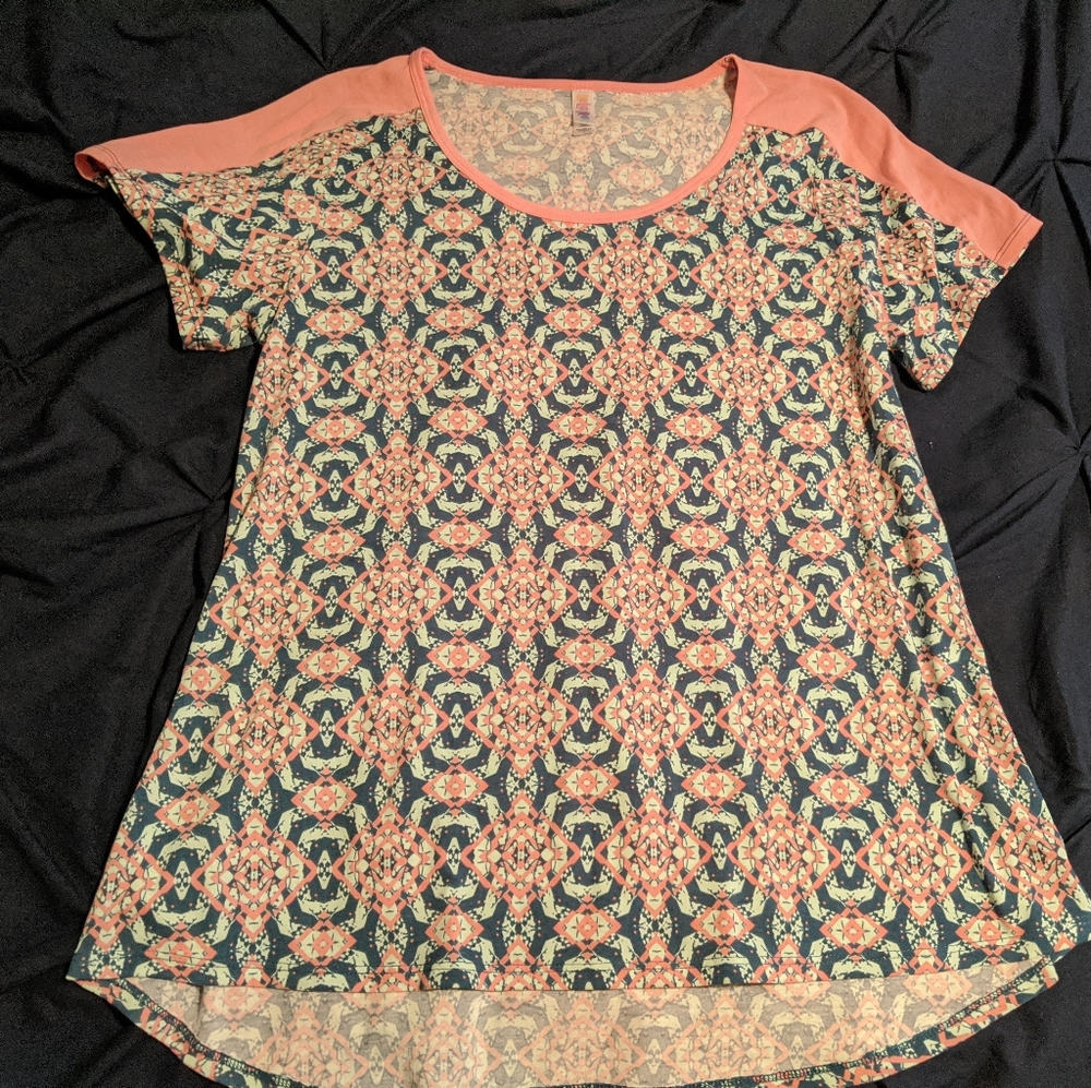 LuLaRoe Classic Tee